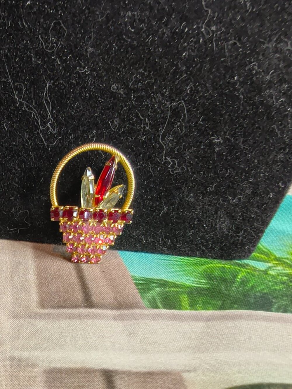 Vintage Glass Rhinestone Basket Brooch